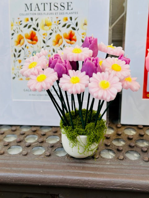 Daisy Candle Bouquet